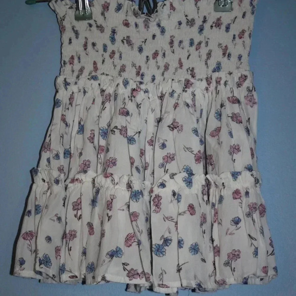 Skylar + Madison Pink and Blue Floral Print Skirt Sized Medium - Picture 3 of 14